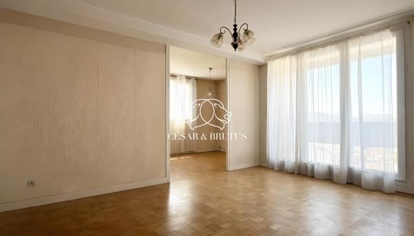 Exclusivité – VILLEURBANNE (Cusset) – Appartement T3/4 – Avant dernier étage – Parking – Cave