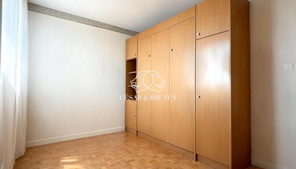 Exclusivité – VILLEURBANNE (Cusset) – Appartement T3/4 – Avant dernier étage – Parking – Cave