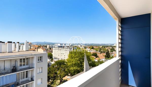 Exclusivité – VILLEURBANNE (Cusset) – Appartement T3/4 – Avant dernier étage – Parking – Cave