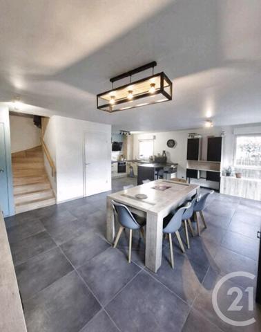 Appartement F3 Bis à vendre  5 pièces - 82 m2 MAMIROLLE - 25