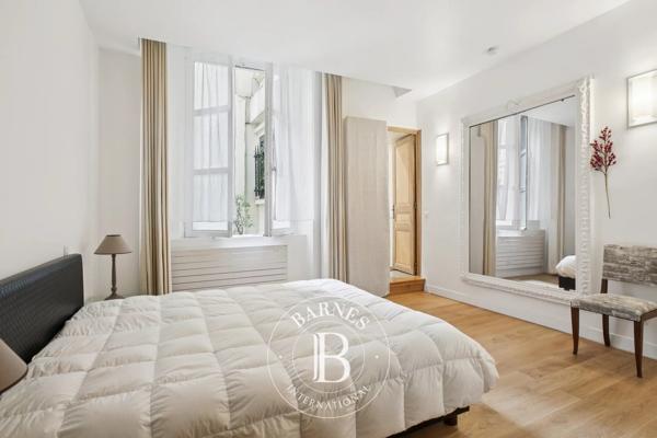 Paris 6ème, Appartement 1 Chambre -  66 m² à vendre
