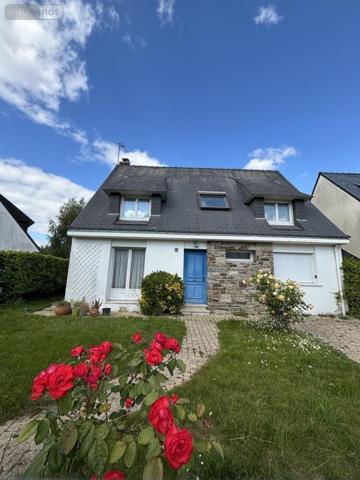 Maison à vendre à Ploemeur dans le Morbihan (56270), ref : 56082-1492   
Bourg