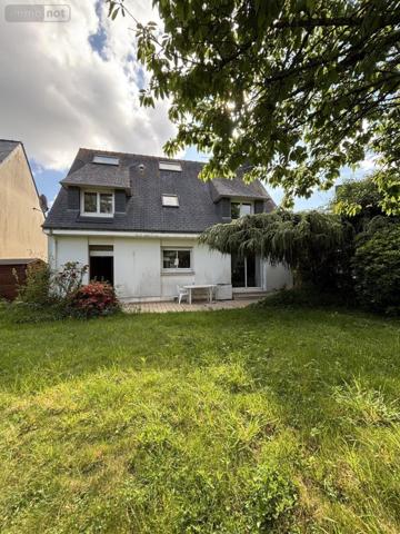 Maison à vendre à Ploemeur dans le Morbihan (56270), ref : 56082-1492   
Bourg