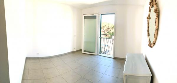 Appartement à vendre 4 pièces 88 m² Sainte-Maxime