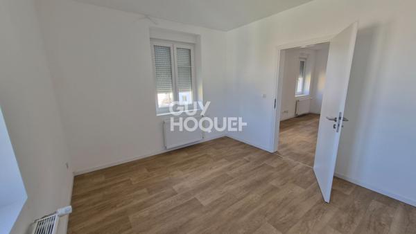 Immeuble de rapport  Mulhouse Dornach avec 3 F2 et 2 garages
