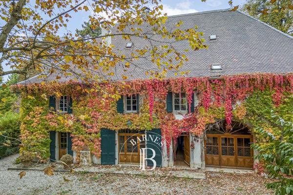Fillinges, Propriété 5 Chambres -  370 m² à vendre