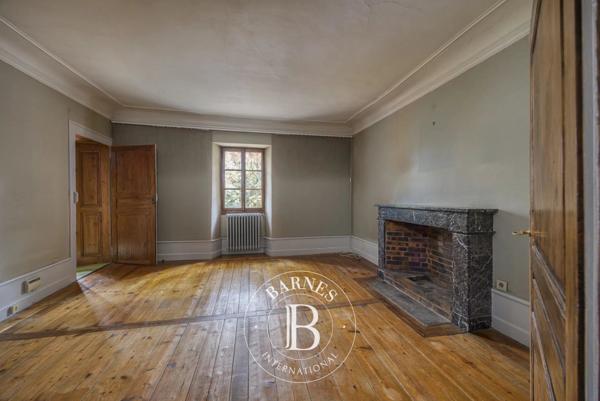 Fillinges, Propriété 5 Chambres -  370 m² à vendre