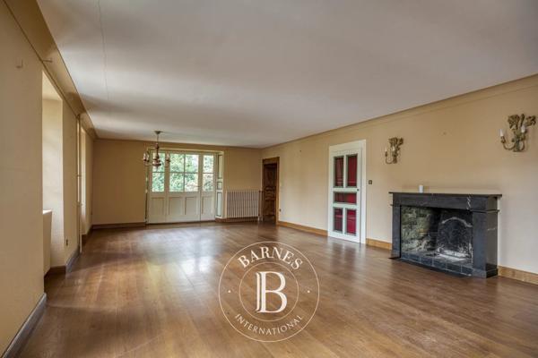 Fillinges, Propriété 5 Chambres -  370 m² à vendre