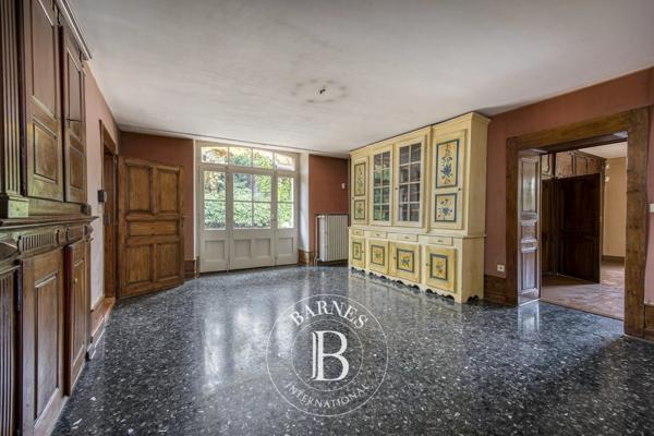 Fillinges, Propriété 5 Chambres -  370 m² à vendre