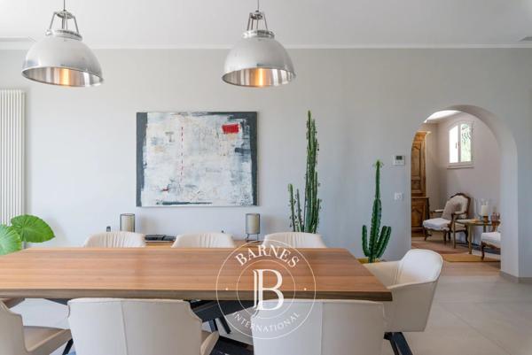 Mougins, Villa 5 Chambres -  258 m² à vendre