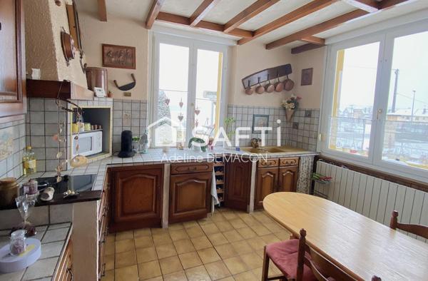 MAISON AVEC RESTAURANT