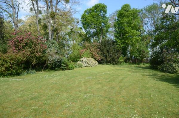 Maison Bourgeoise de 11 pièces de plus de 371 m²