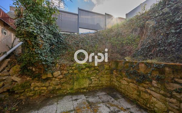 Maison à vendre    4 pièces •  Cambrai