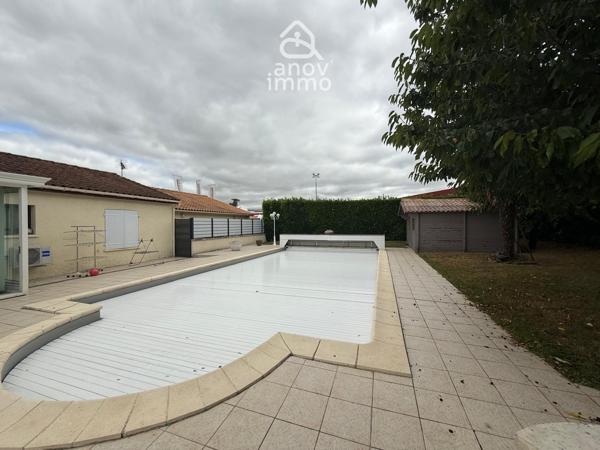 Maison
                                                                                                                                                                                                                                                                                                                        5 pièce(s)                                                                                                                                                                                                          3 chambre(s)                                                                                                                                                                                                          148.8  m²