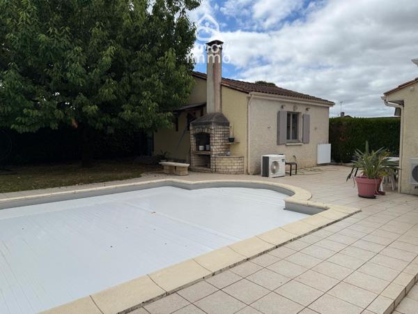 Maison
                                                                                                                                                                                                                                                                                                                        5 pièce(s)                                                                                                                                                                                                          3 chambre(s)                                                                                                                                                                                                          148.8  m²