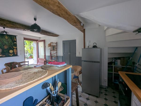 Maisons  de charme en pierre de pays 6 chambres , gite de rapport indépendant et jardin