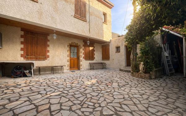 Maison à vendre    6 pièces • 89,80 m2 Montreuil