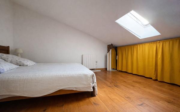 Maison à vendre    6 pièces • 89,80 m2 Montreuil