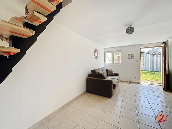 Maison dans Dierre