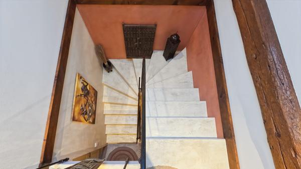 SUPERBE CORPS DE FERME RÉNOVÉ – CHARME, VOLUMES ET POTENTIEL