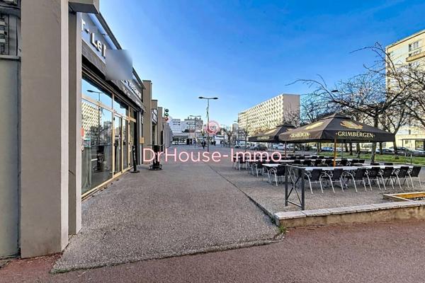Commerce à vendre 1 pièce de 144 m²