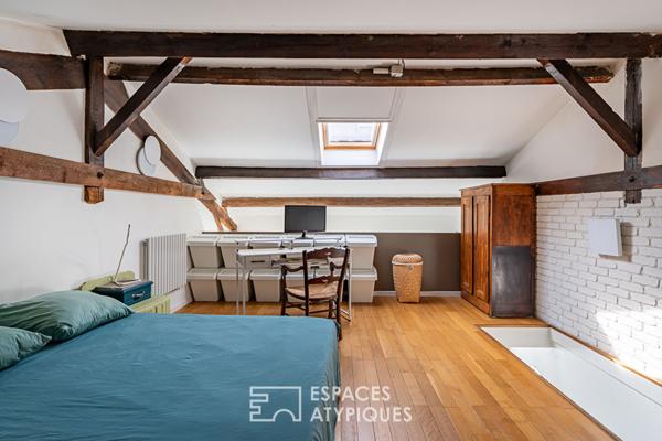 Ancien atelier transformé en loft avec Jardin