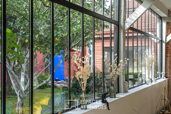 Ancien atelier transformé en loft avec Jardin