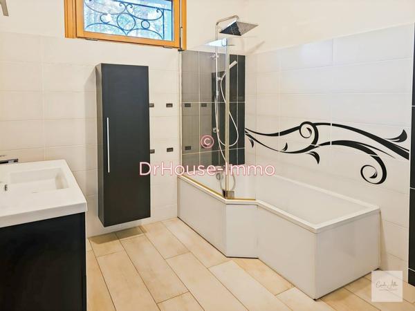 Maison à vendre 9 pièces de 210 m²