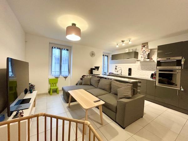 Marcoussis (91460) MARCOUSSIS CENTRE - MAISON DE VILLE RÉNOVÉE - F4 - 95 M2 HABITABLES - GARAGE - EXCELLENT ETAT