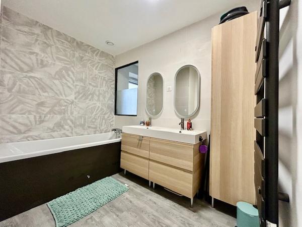 Marcoussis (91460) MARCOUSSIS CENTRE - MAISON DE VILLE RÉNOVÉE - F4 - 95 M2 HABITABLES - GARAGE - EXCELLENT ETAT