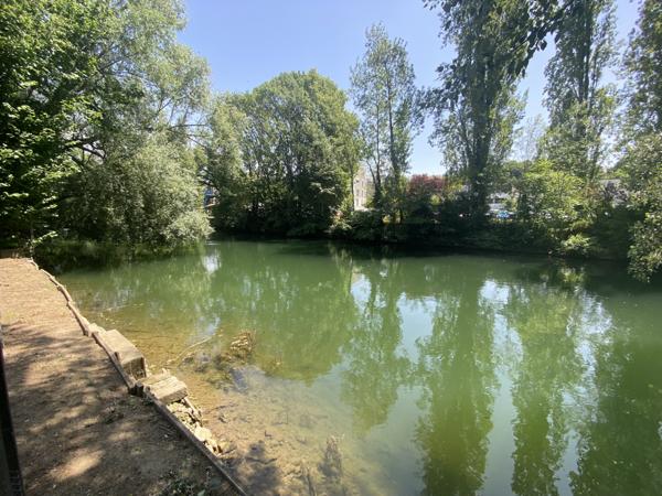 BATIMENT INDUSTRIEL - POITIERS CENTRE VILLE Poitiers (86000)