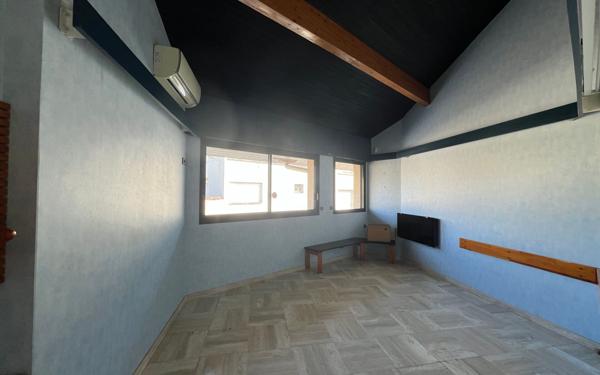 Maison à vendre    2 pièces •  Villeneuve-de-Marsan