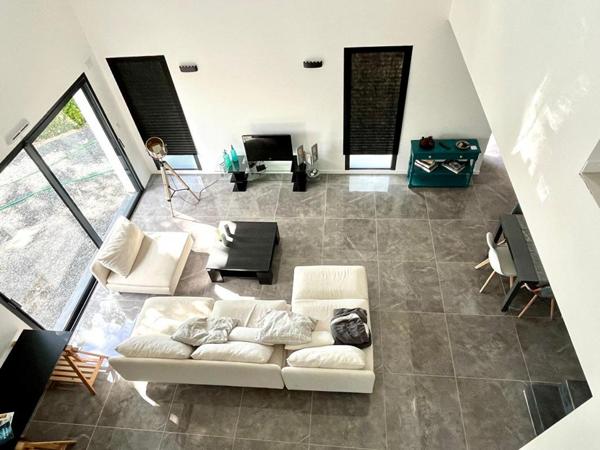 Maison Contemporaine au Ponts De Ce 6 pièce(s) 141 m2