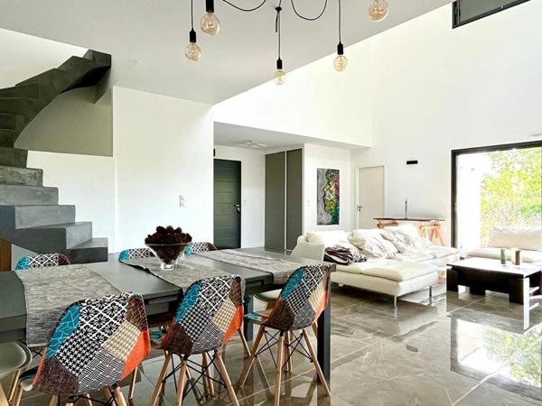 Maison Contemporaine au Ponts De Ce 6 pièce(s) 141 m2