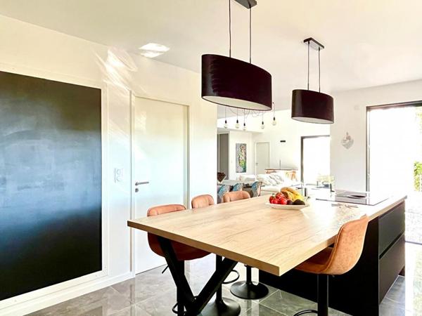 Maison Contemporaine au Ponts De Ce 6 pièce(s) 141 m2