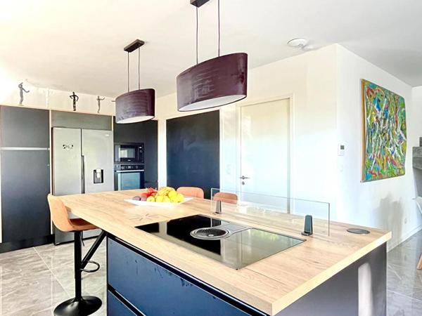 Maison Contemporaine au Ponts De Ce 6 pièce(s) 141 m2