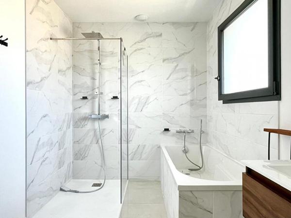 Maison Contemporaine au Ponts De Ce 6 pièce(s) 141 m2