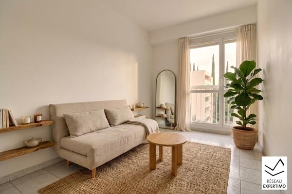 Marseille (13010) Marseille 10ième,dans une résidence au calmeT4 avec balcon et vue dégagée ...