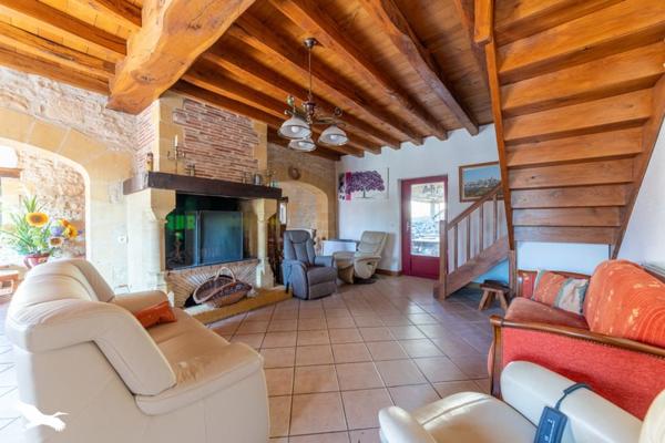 Maison à vendre |  Duravel |  11 pièces | 236 m²