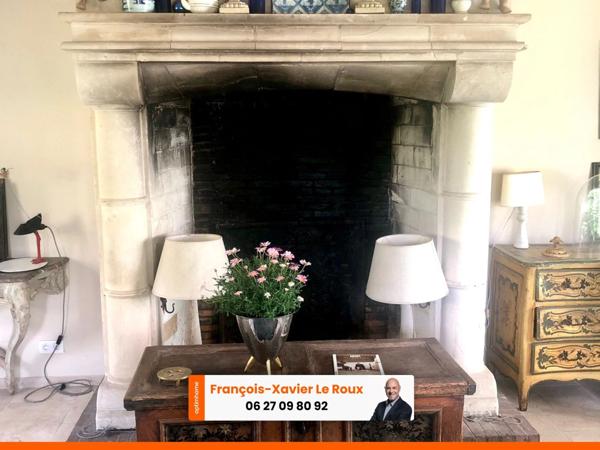 Maison de caractère de 264 M2 11 pièces 7 chambres sur un terrain de 770 m2 joliment arboré et fleuri centre ville proximité à pieds des commerces