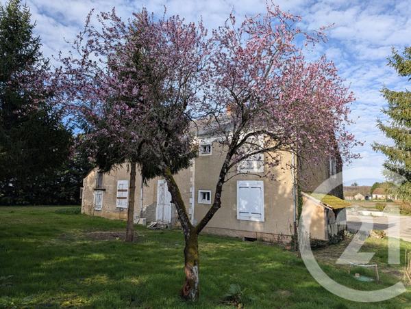 Maison à vendre  6 pièces - 203 m2 ETRECHET - 36