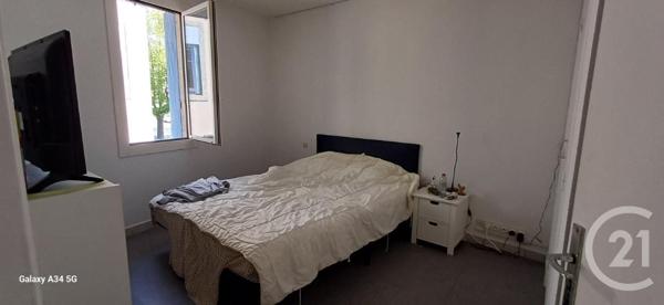 Immeuble à vendre  107,96 m2 GALLARGUES LE MONTUEUX - 30