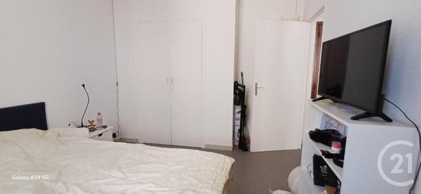 Immeuble à vendre  107,96 m2 GALLARGUES LE MONTUEUX - 30