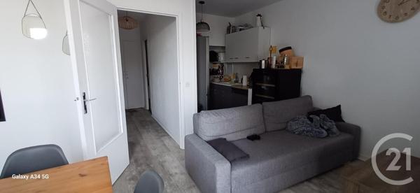 Immeuble à vendre  107,96 m2 GALLARGUES LE MONTUEUX - 30