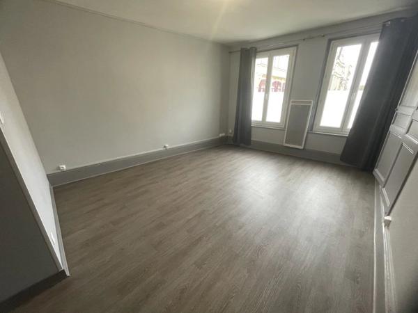 Location Appartement 3 pièces 65 m2 à Saint-Quentin