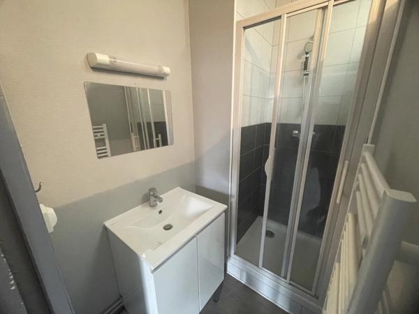 Location Appartement 3 pièces 65 m2 à Saint-Quentin