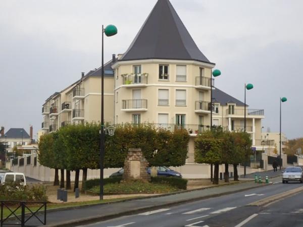 Parking + appartement