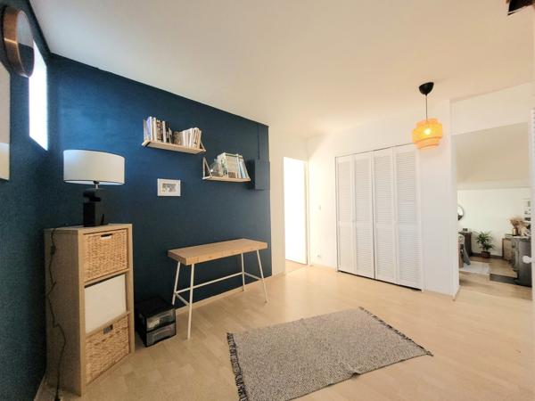 À vendre - Maison individuelle, 8 pièces située à Champigny-sur-Marne (94500)