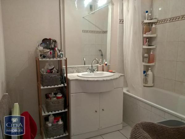 Appartement à louer 2 pièces 47.97m²