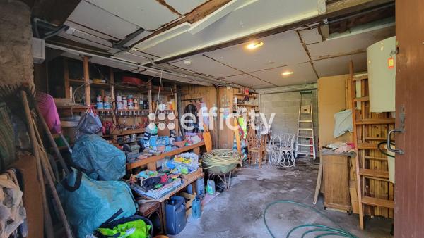Maison
         9 pièces
        - 210 m² Bien prestige 449 000 € *